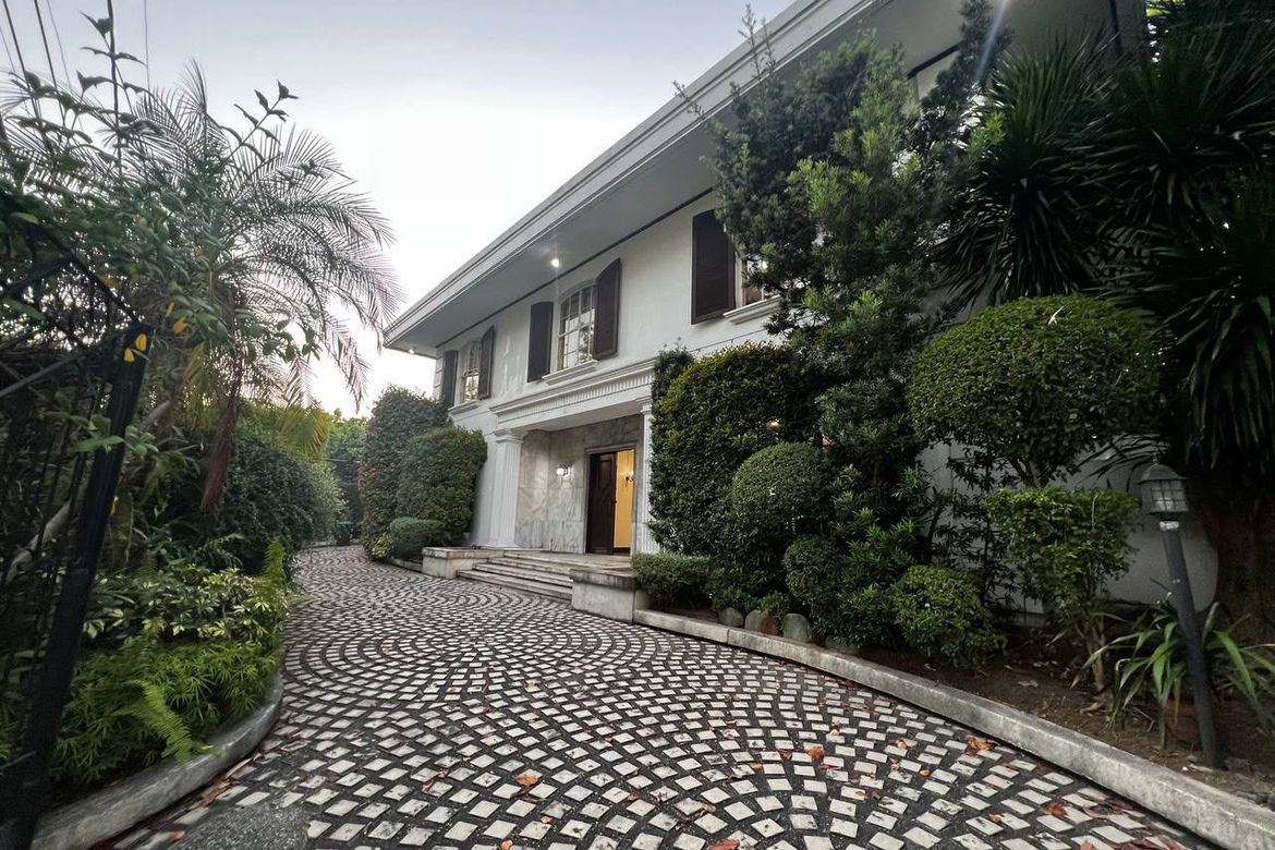 House for Sale in Little Baguio, San Juan, Metro Manila