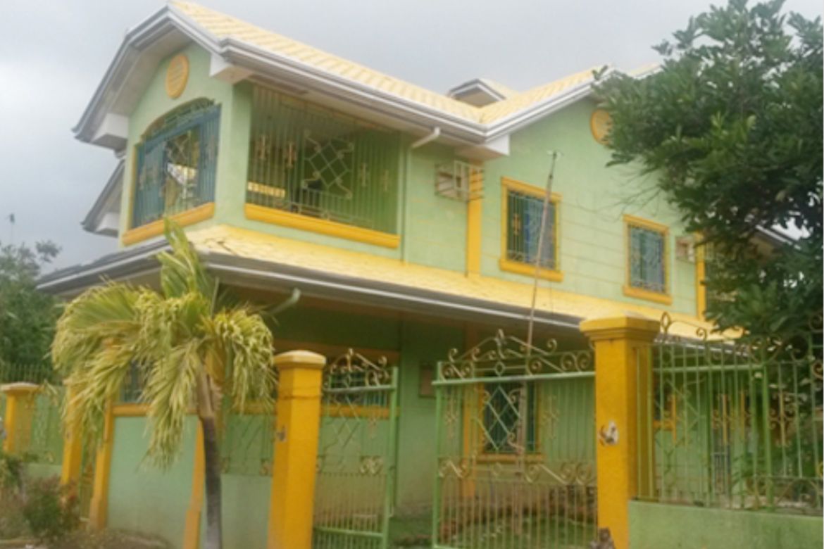 House for Sale in Maahas, Los Baños, Laguna – photo 3