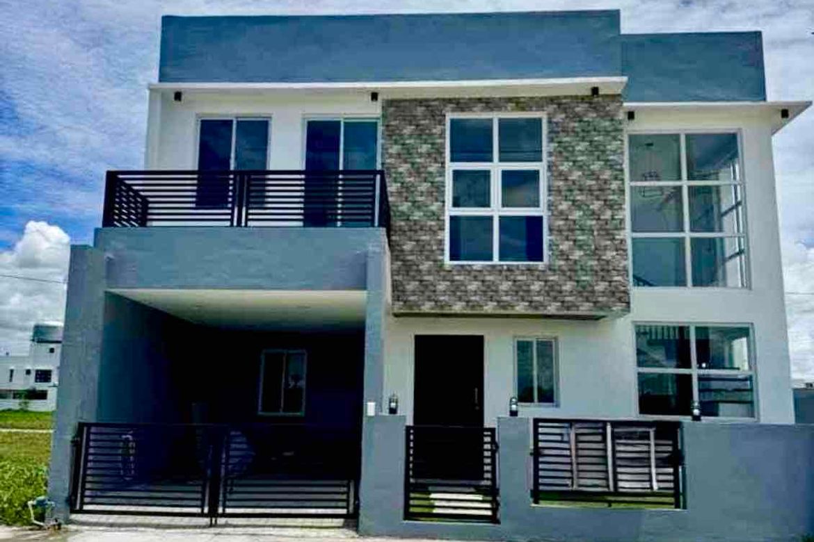 House for Sale in Malitlit, Santa Rosa, Laguna