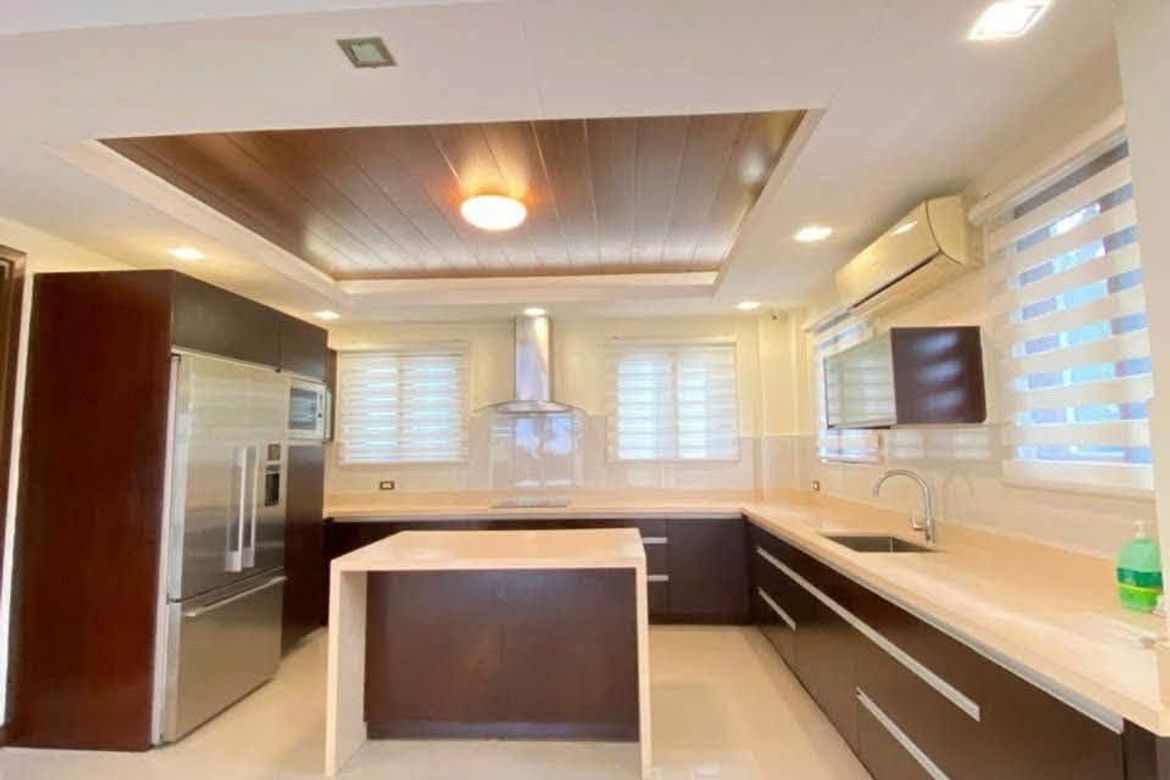 House for Sale in McKinley Hill, Taguig, Metro Manila – photo 3