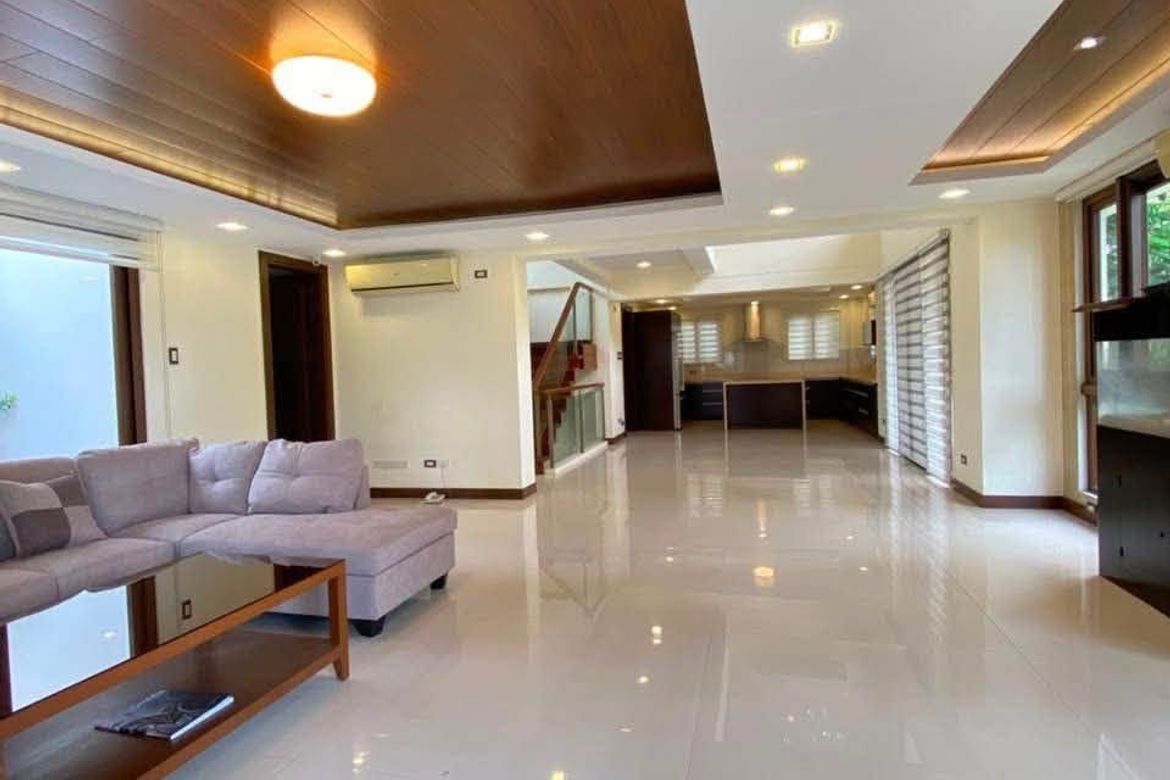 House for Sale in McKinley Hill, Taguig, Metro Manila – photo 4