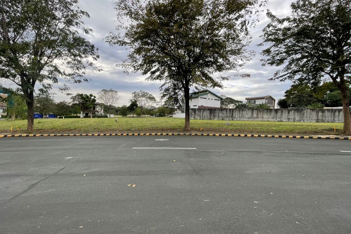 House for Sale in Mckinley West Village, Pinagsama, Taguig, Metro Manila – photo 2