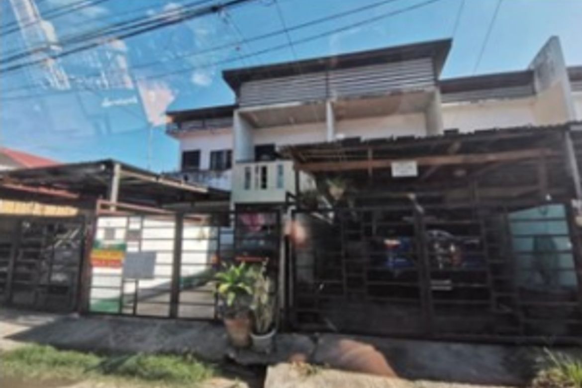 House for Sale in Molino IV, Bacoor, Cavite – photo 2