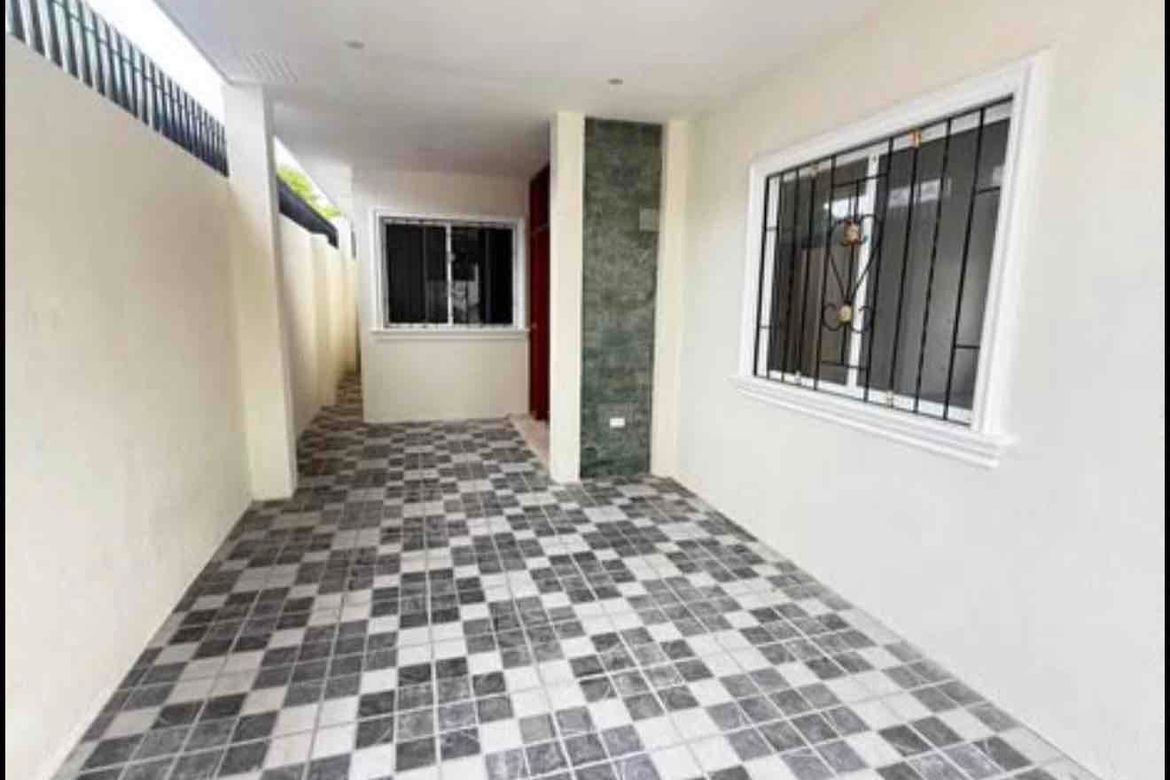House for Sale in Pagsabungan, Mandaue, Cebu – photo 4