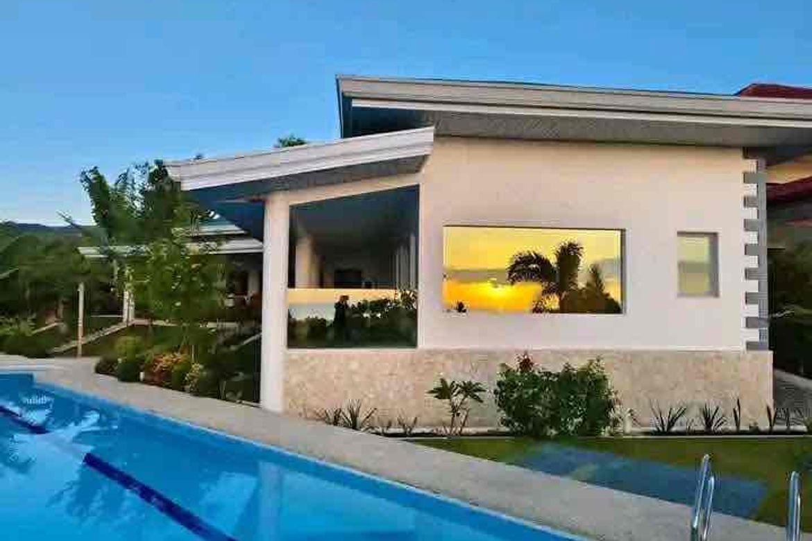 House for Sale in Poblacion, Alcoy, Cebu