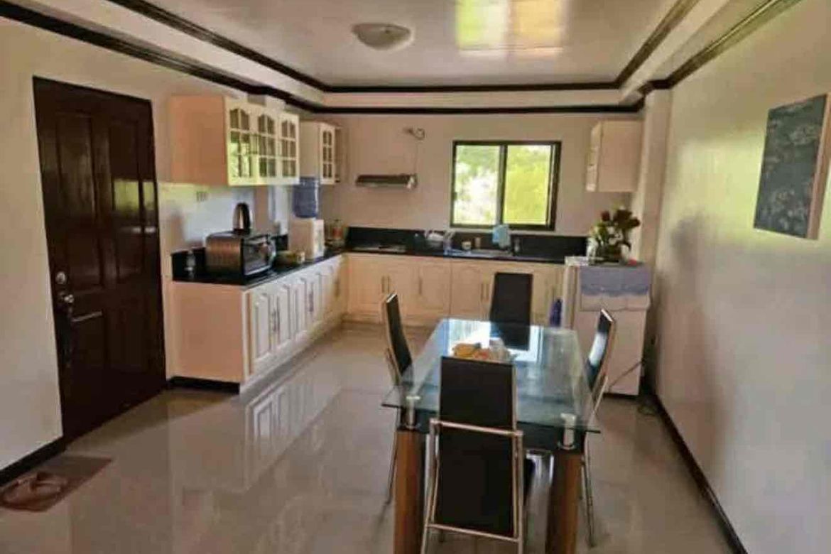 House for Sale in Poblacion, Argao, Cebu – photo 5