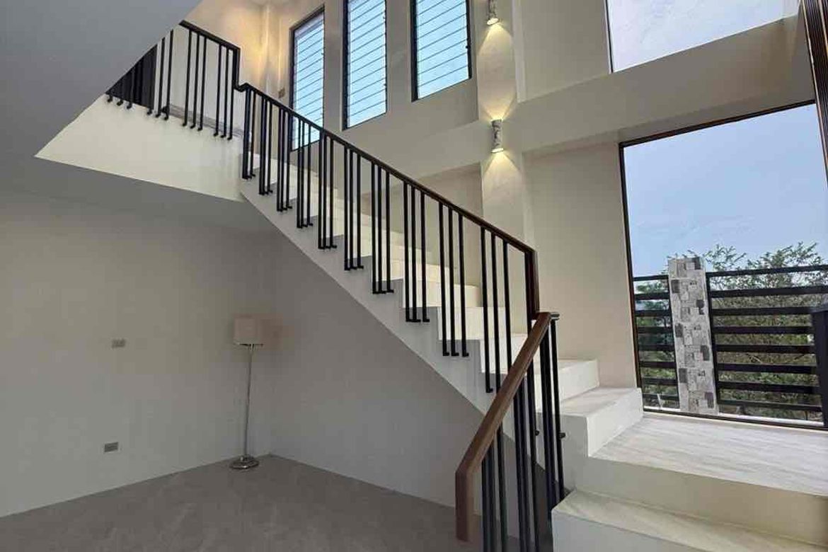 House for Sale in Poblacion Ward III, Minglanilla, Cebu – photo 5