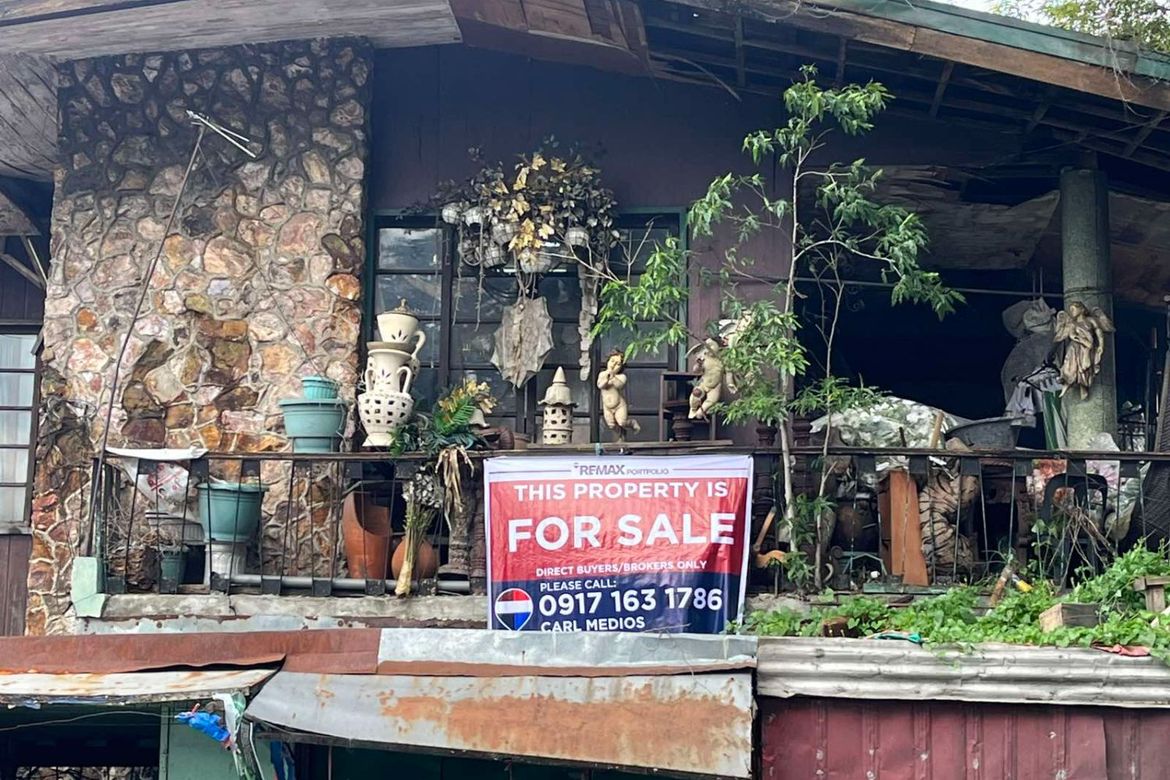 House for Sale in Santa Ana, Taguig, Metro Manila