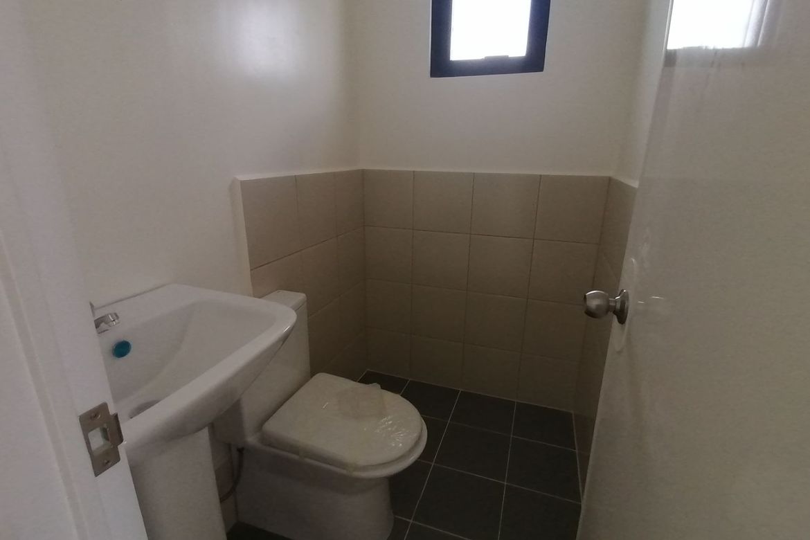 House for Sale in Santa Maria, Mabalacat, Pampanga – photo 5