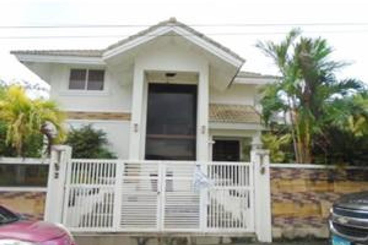House for Sale in Santiago, Santo Tomas, Batangas
