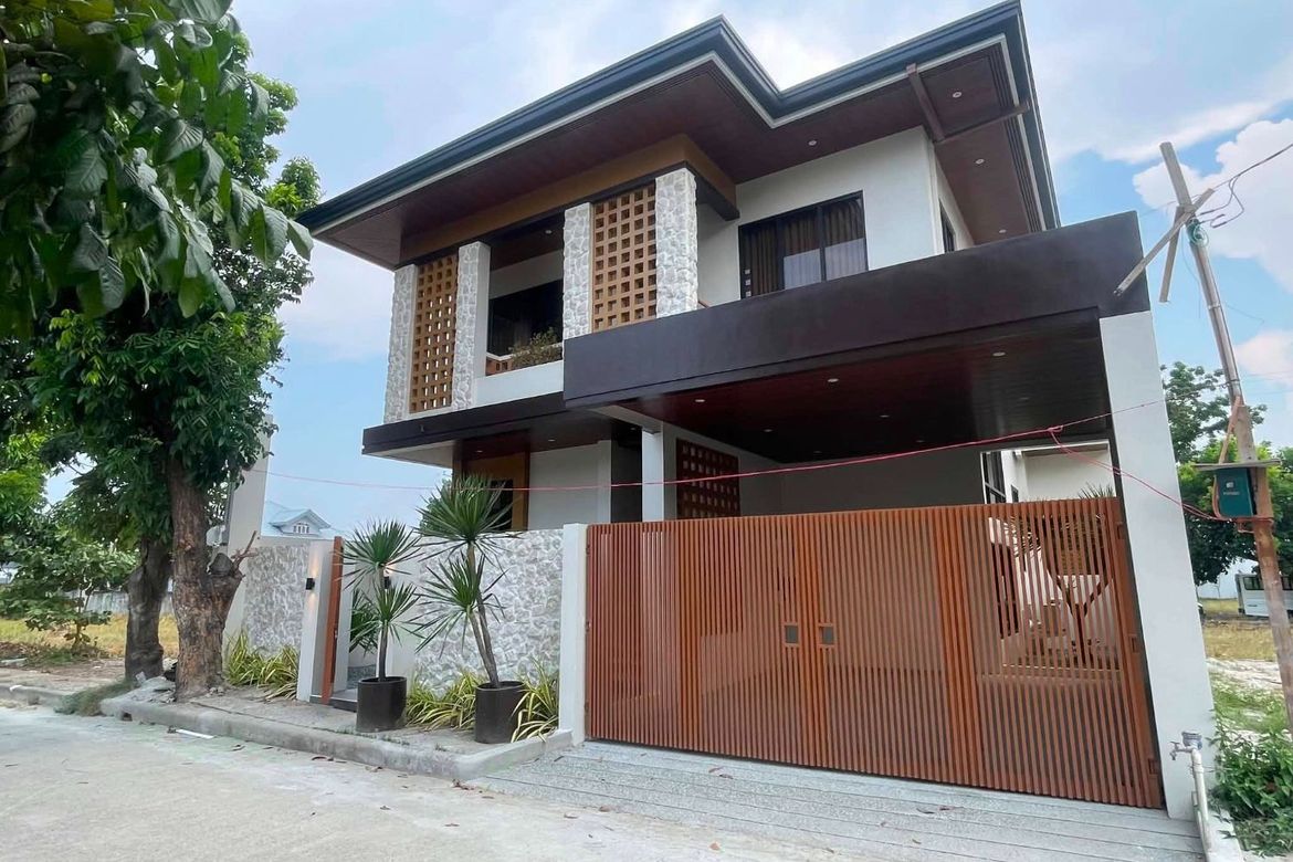 House for Sale in Santo Rosario, San Fernando, Pampanga