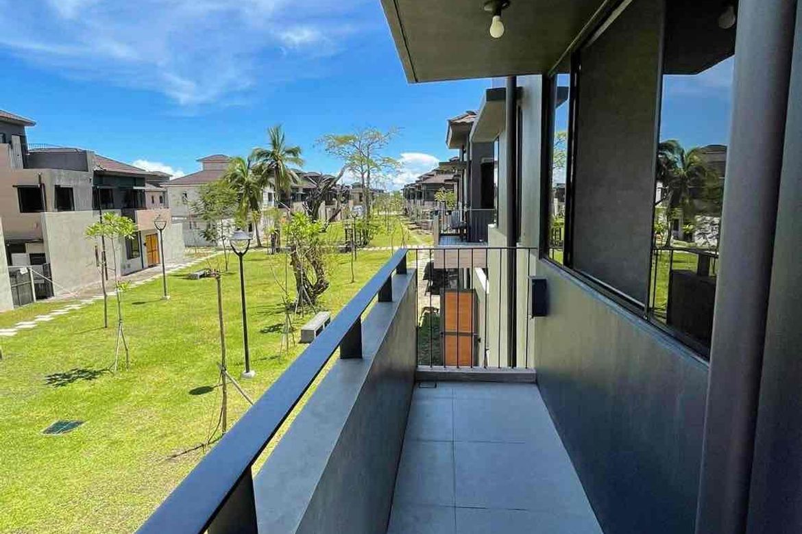 House for Sale in Seafront Residences, Calubcub II, San Juan, Batangas – photo 8