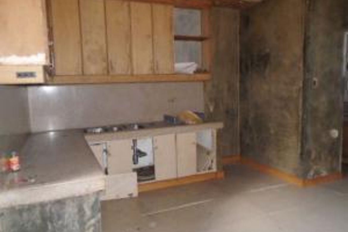House for Sale in Tañong, Marikina, Metro Manila near LRT-2 Santolan – photo 2