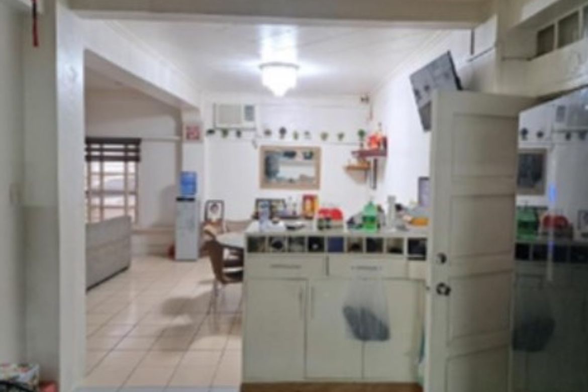 House for Sale in Tondo, Manila, Metro Manila near LRT-1 Doroteo Jose – photo 2