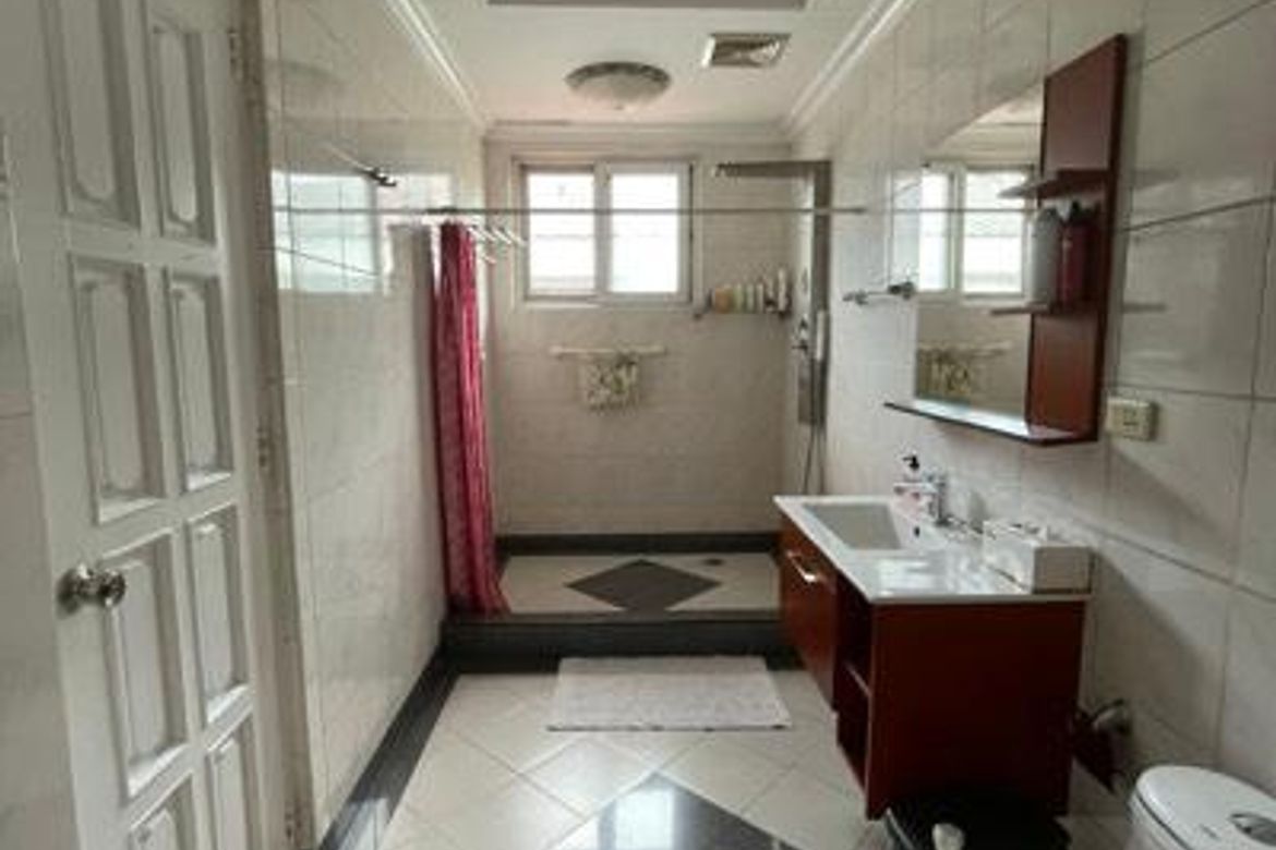 House for Sale in Ugong, Pasig, Metro Manila – photo 7