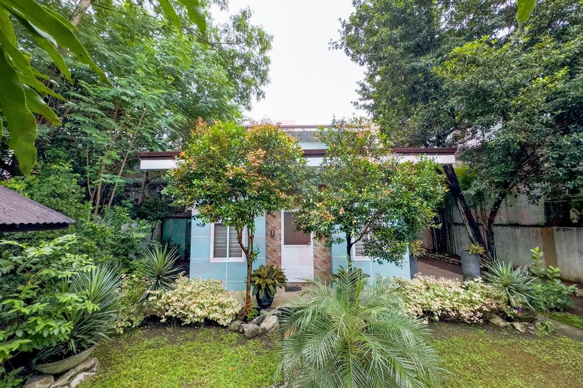 House for Sale in Western Bicutan, Taguig, Metro Manila – photo 4