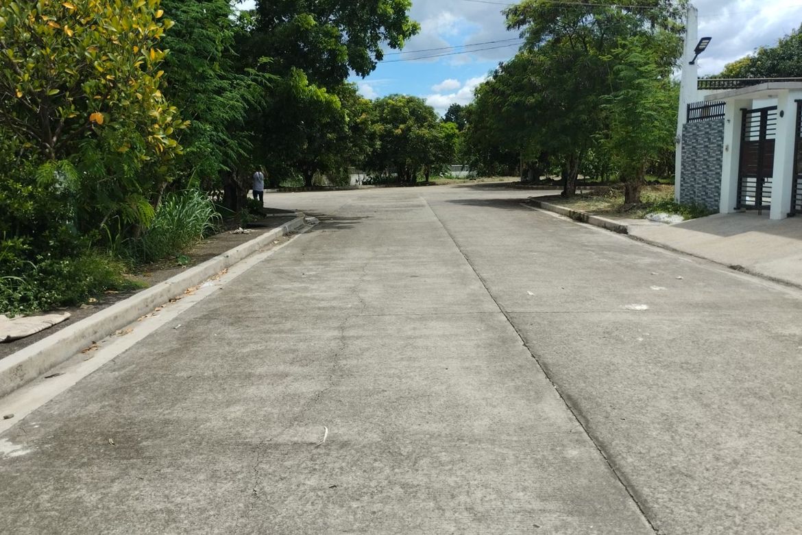 Land for Sale in Acropolis Loyola, Marikina, Metro Manila – photo 6
