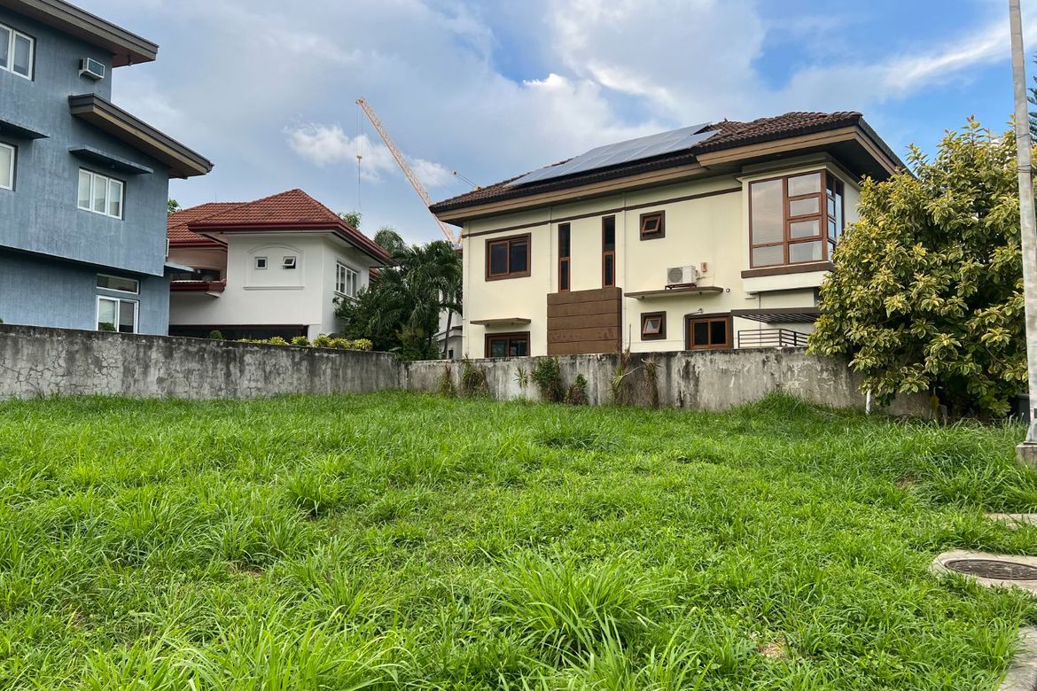 Land for Sale in Alabang, Muntinlupa, Metro Manila – photo 3