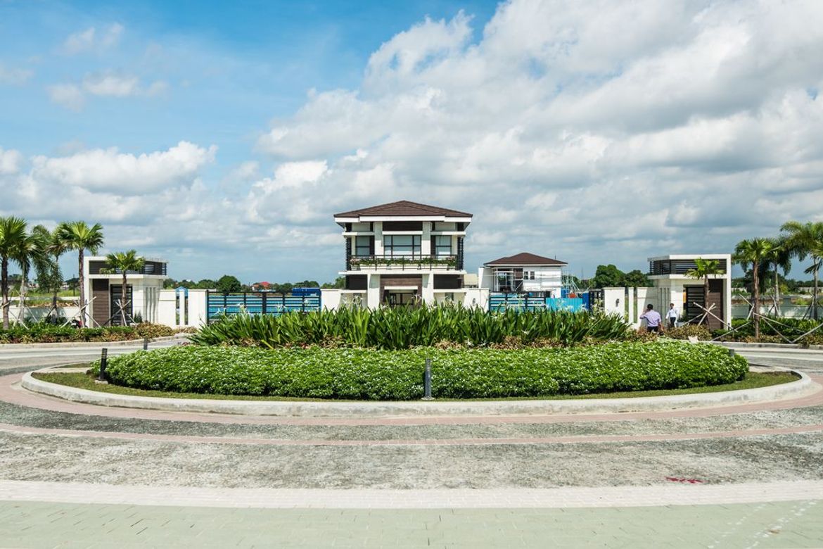 Land for Sale in Alabang West Village, Almanza Dos, Las Piñas, Metro Manila – photo 2
