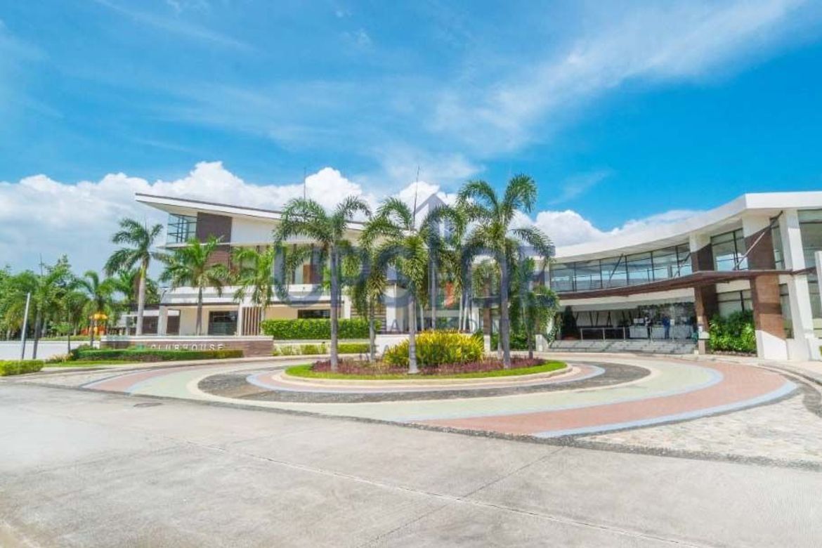 Land for Sale in Almanza Dos, Las Piñas, Metro Manila
