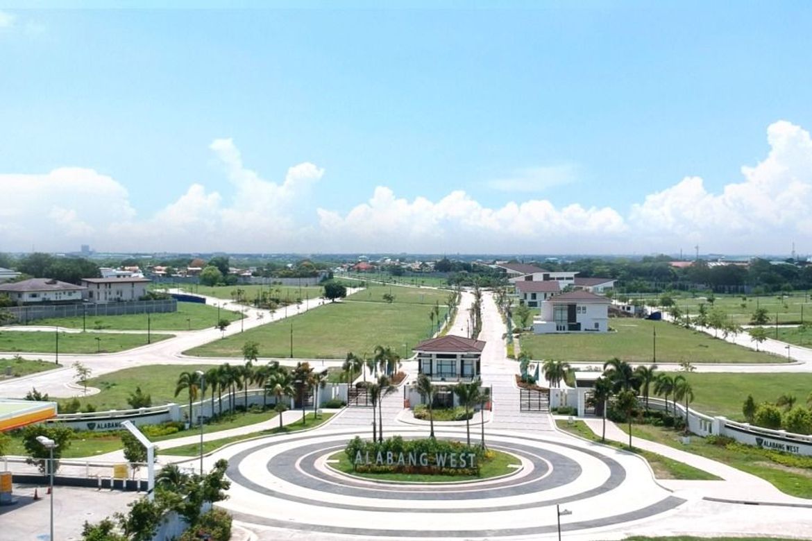 Land for Sale in Almanza Dos, Las Piñas, Metro Manila