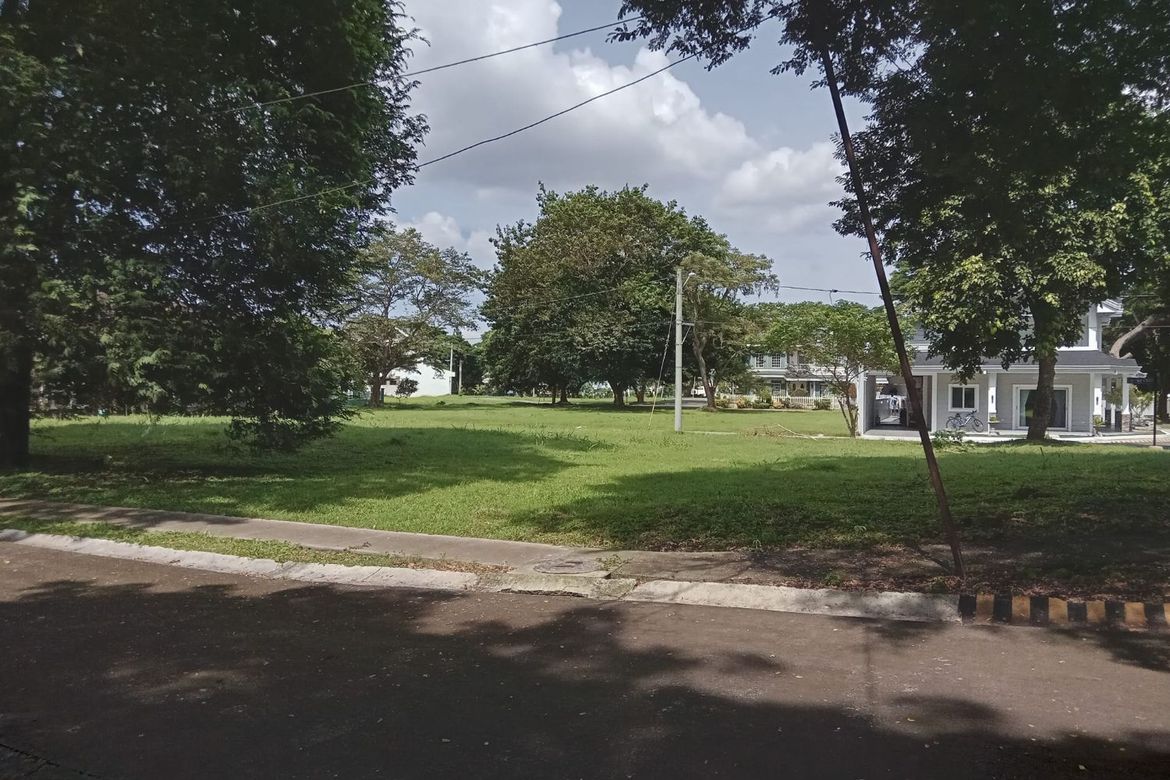 Land for Sale in Augusta, Don Jose, Santa Rosa, Laguna