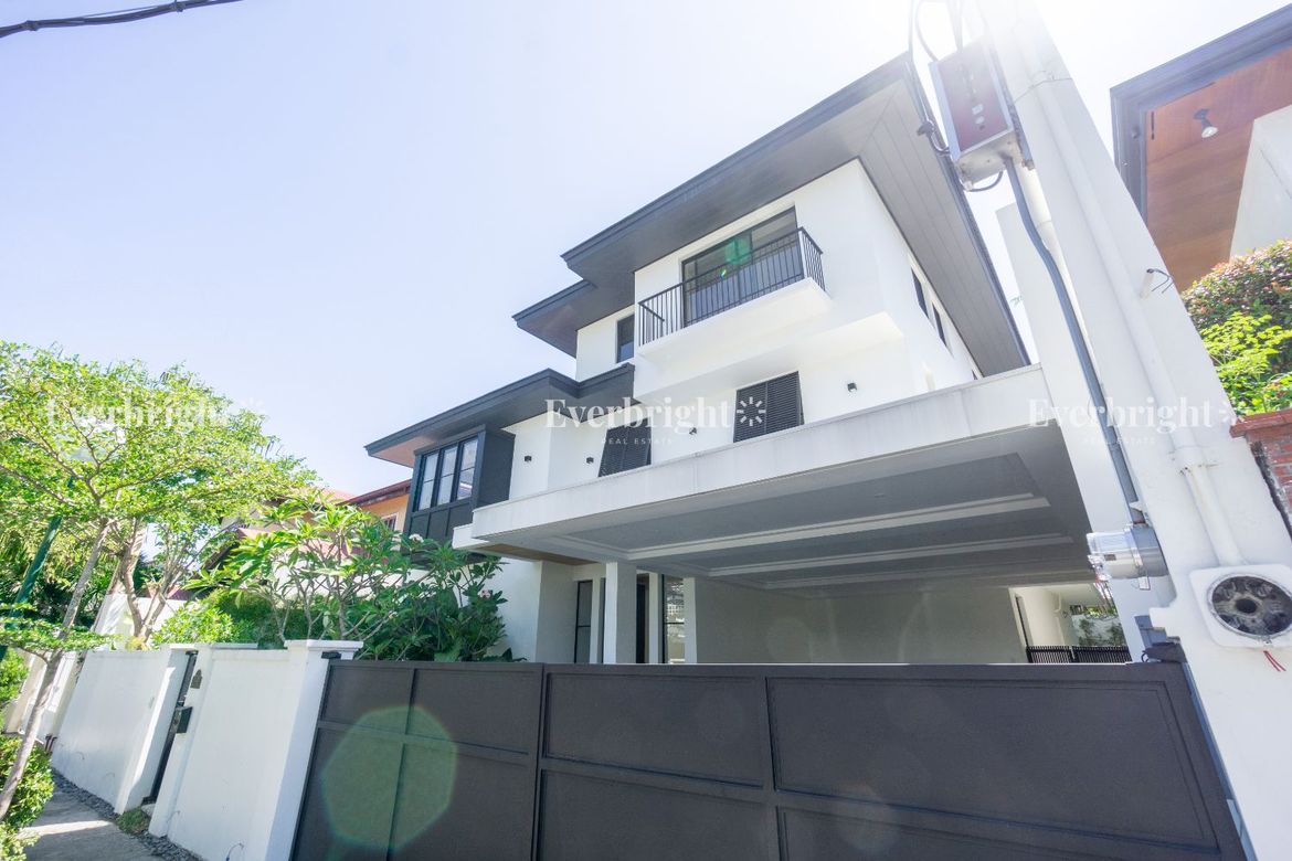 Land for Sale in Ayala Alabang Village, New Alabang Village, Muntinlupa, Metro Manila