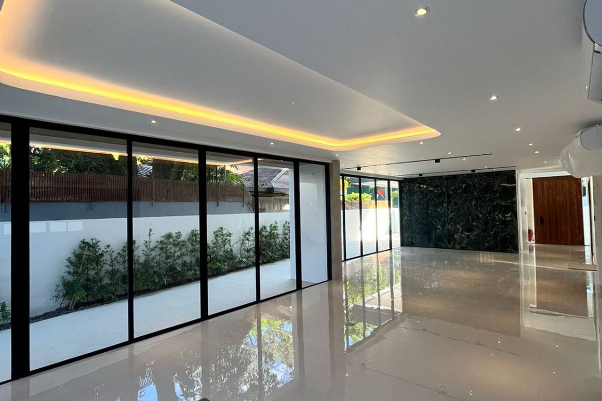 Land for Sale in Ayala Alabang Village, New Alabang Village, Muntinlupa, Metro Manila – photo 2