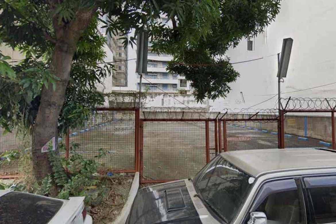 Land for Sale in Bagong Lipunan Ng Crame, Quezon City, Metro Manila near MRT-3 Santolan