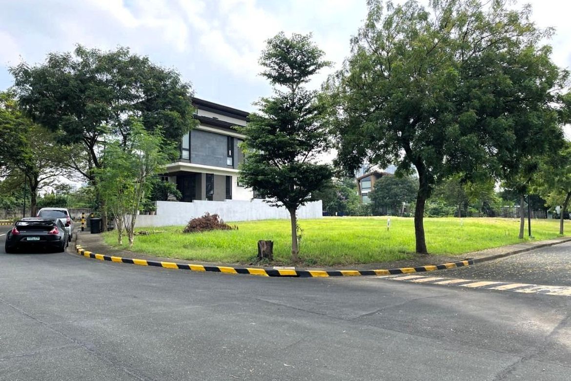 Land for Sale in BGC, Taguig, Metro Manila