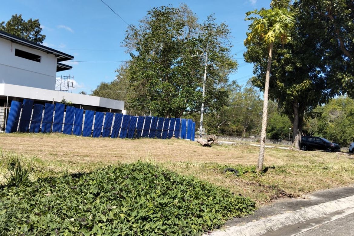 Land for Sale in Cabilang Baybay, Carmona, Cavite