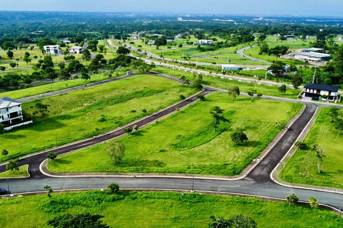Land for Sale in Canlubang, Calamba, Laguna