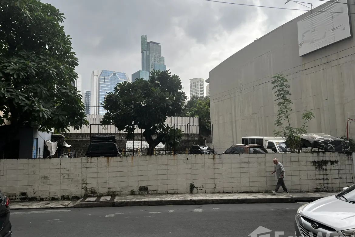 Land for Sale in Comembo, Makati, Metro Manila