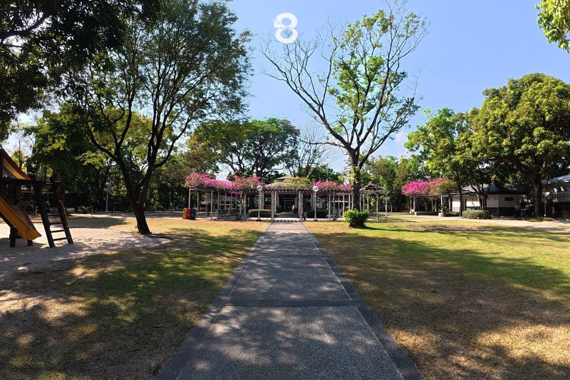 Land for Sale in Dasmariñas North, Makati, Metro Manila near MRT-3 Ayala – photo 4