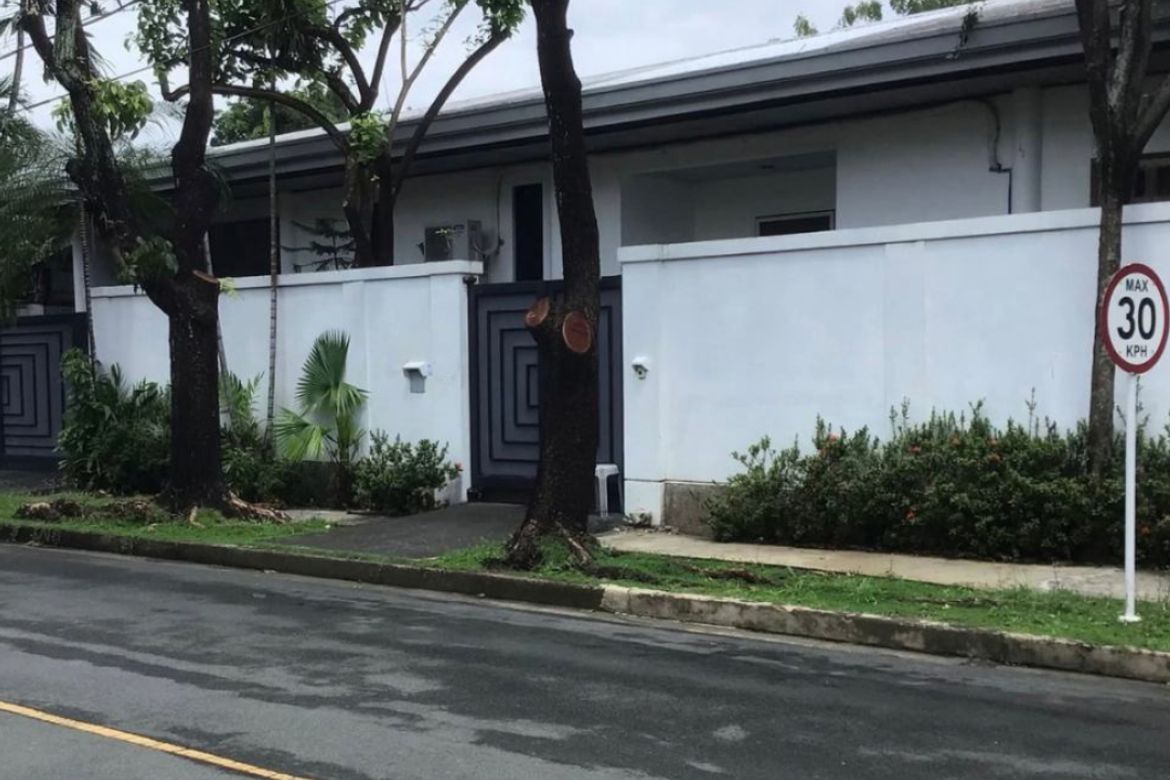 Land for Sale in Dasmariñas North, Makati, Metro Manila near MRT-3 Ayala – photo 2