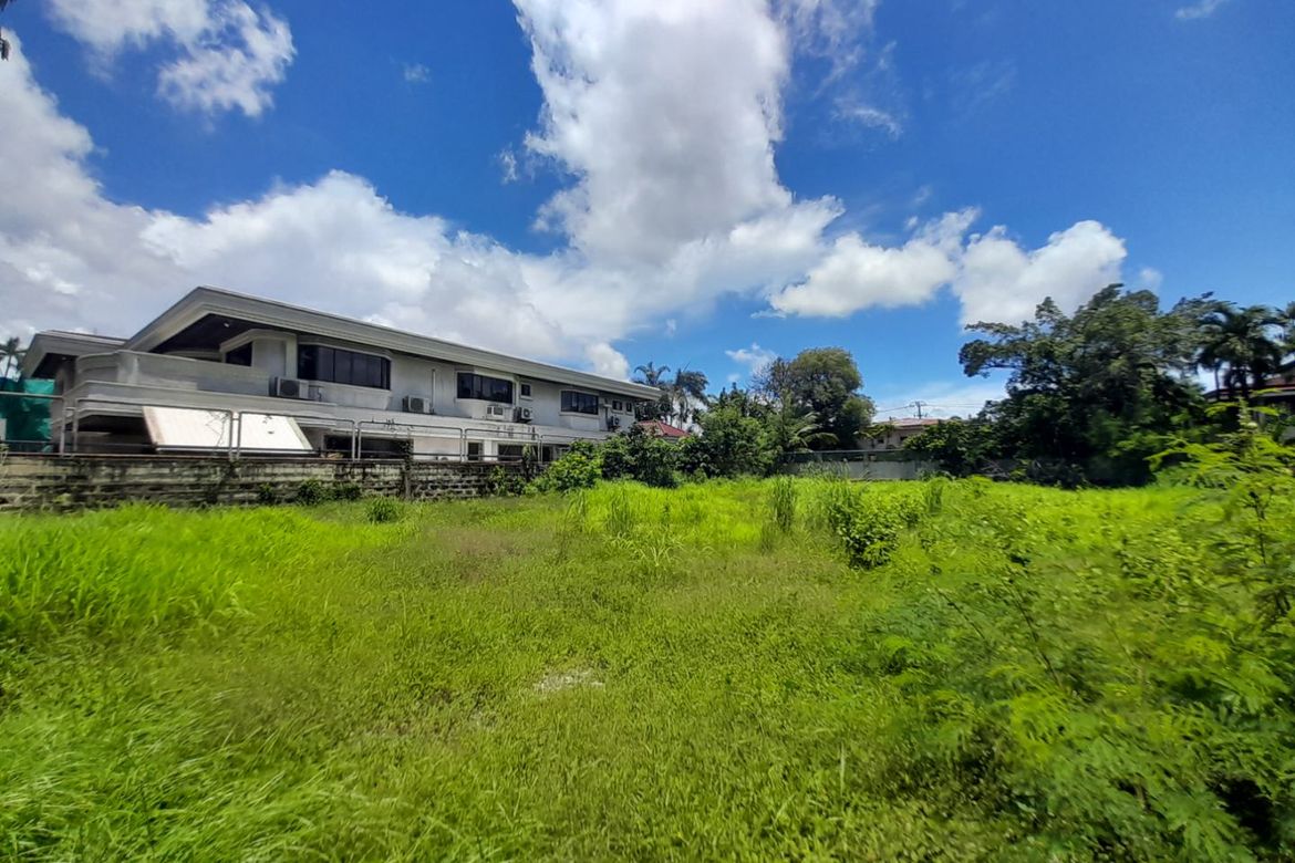 Land for Sale in Dasmariñas Village, Dasmariñas North, Makati, Metro Manila near MRT-3 Magallanes – photo 5