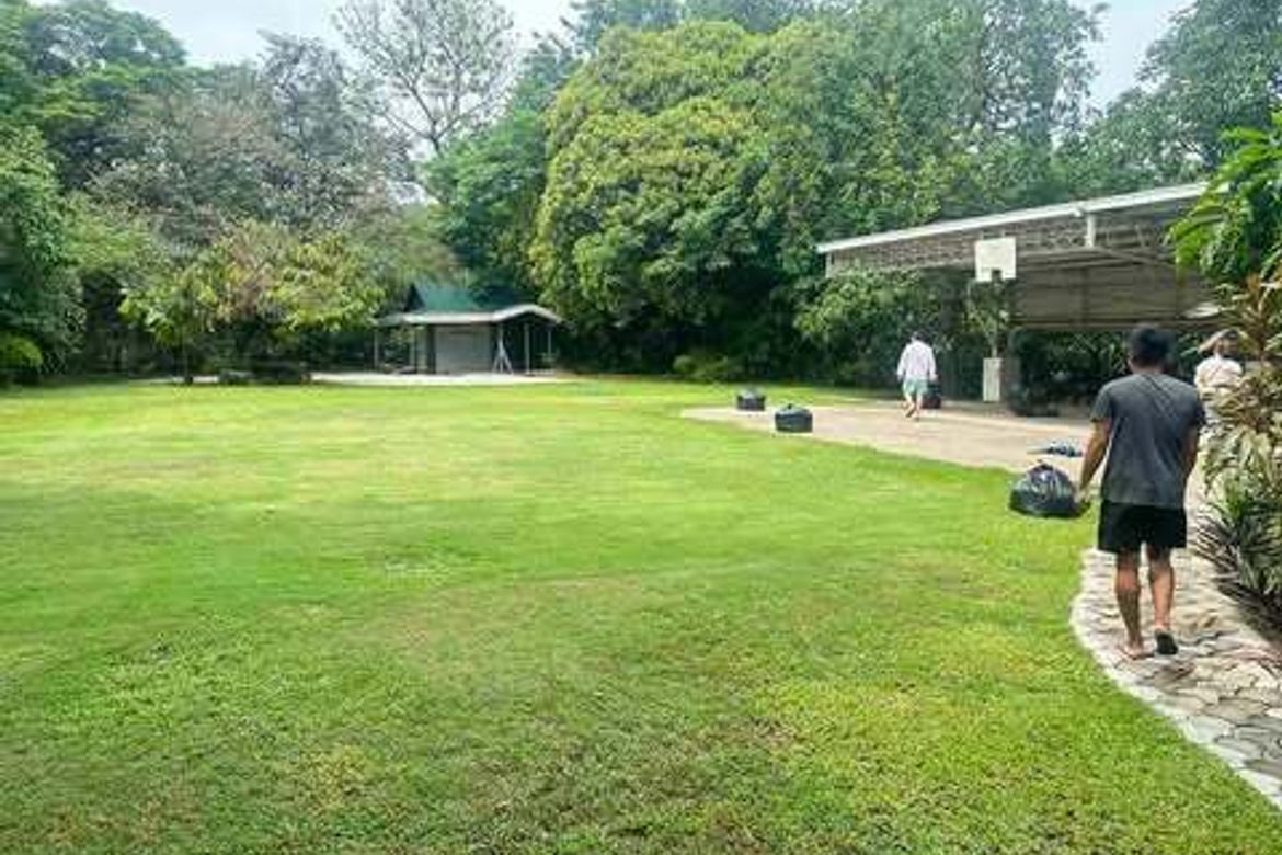 Land for Sale in Forbes Park North, Makati, Metro Manila near MRT-3 Buendia