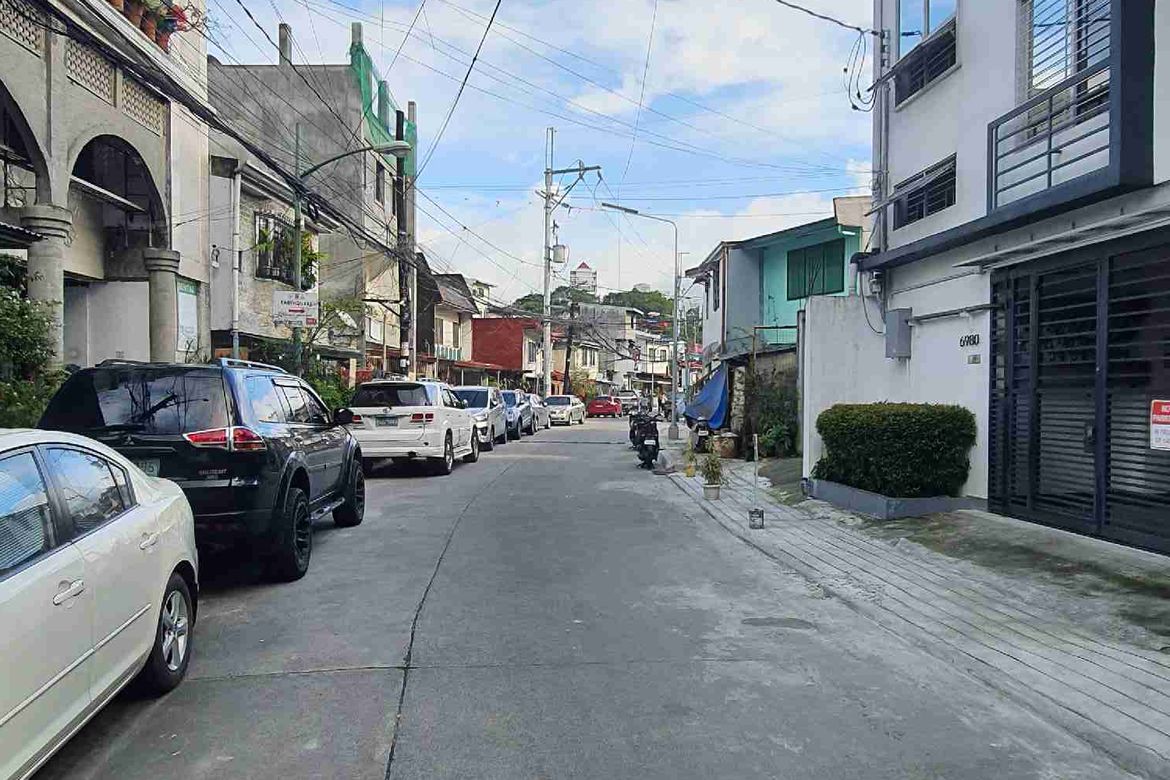 Land for Sale in Guadalupe Viejo, Makati, Metro Manila near MRT-3 Guadalupe – photo 3