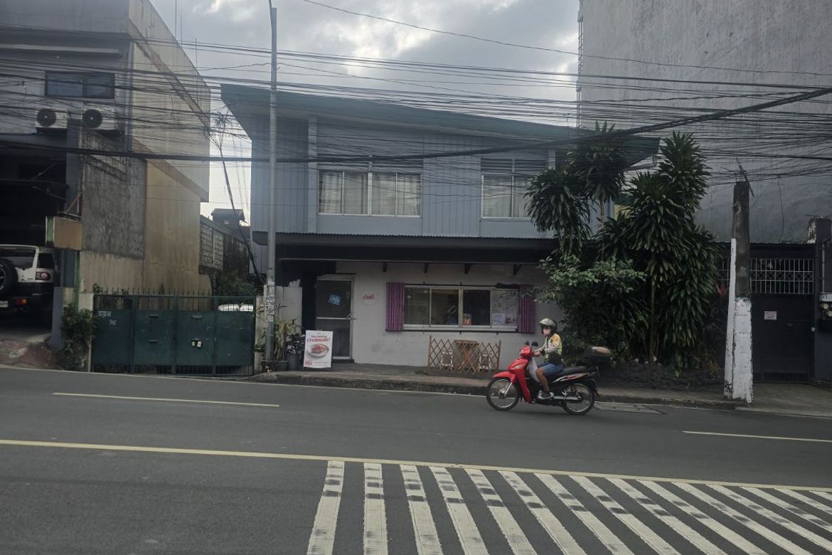 Land for Sale in Kamuning, Quezon City, Metro Manila near MRT-3 Kamuning
