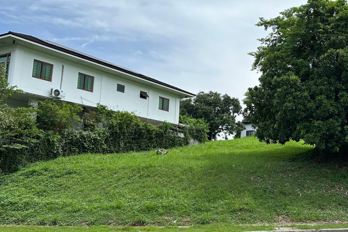 Land for Sale in Lindenwood Residences, Tunasan, Muntinlupa, Metro Manila – photo 3