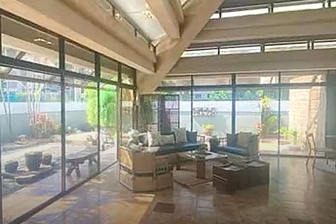 Land for Sale in LOYOLA GRAND VILLAS, Ramon Magsaysay, Quezon City, Metro Manila near LRT-1 Roosevelt – photo 2