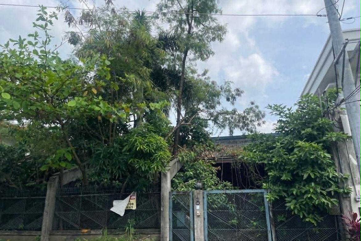 Land for Sale in Loyola Heights, Quezon City, Metro Manila near LRT-2 Anonas – photo 8