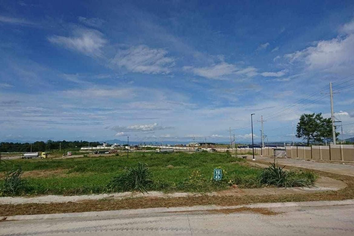 Land for Sale in Lumira Nuvali, Canlubang, Calamba, Laguna – photo 2