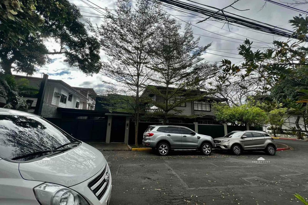 Land for Sale in Magallanes Village, Magallanes, Makati, Metro Manila near MRT-3 Magallanes – photo 4