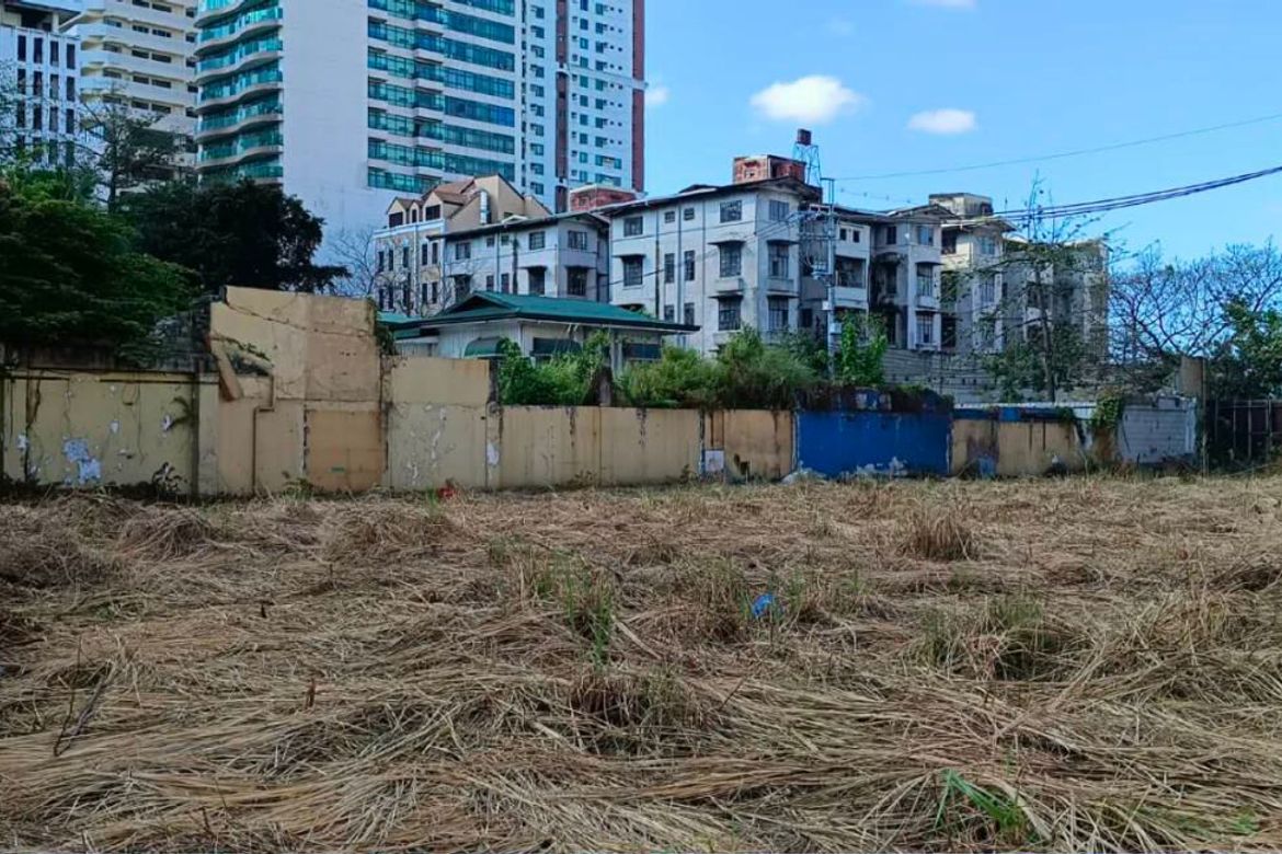 Land for Sale in Malate, Manila, Metro Manila near LRT-1 Vito Cruz