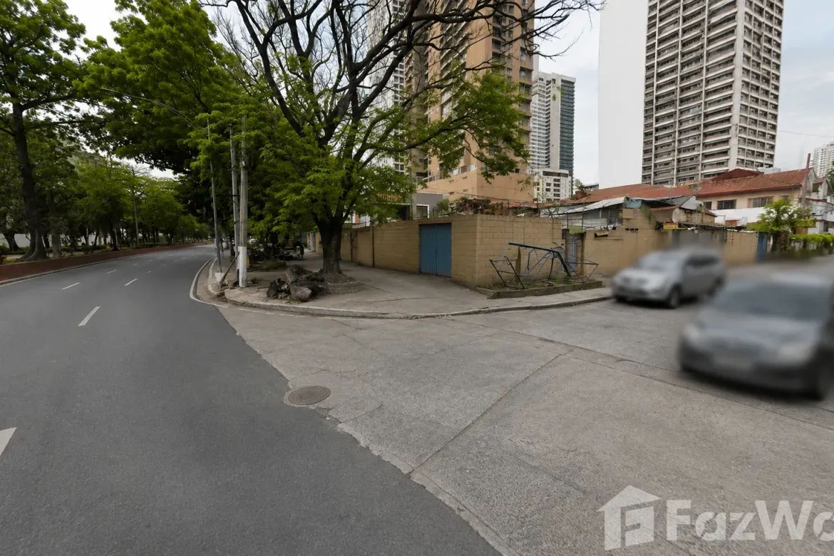 Land for Sale in Malate, Manila, Metro Manila near LRT-1 Vito Cruz