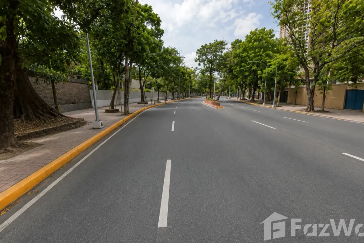 Land for Sale in Malate, Manila, Metro Manila near LRT-1 Vito Cruz – photo 2