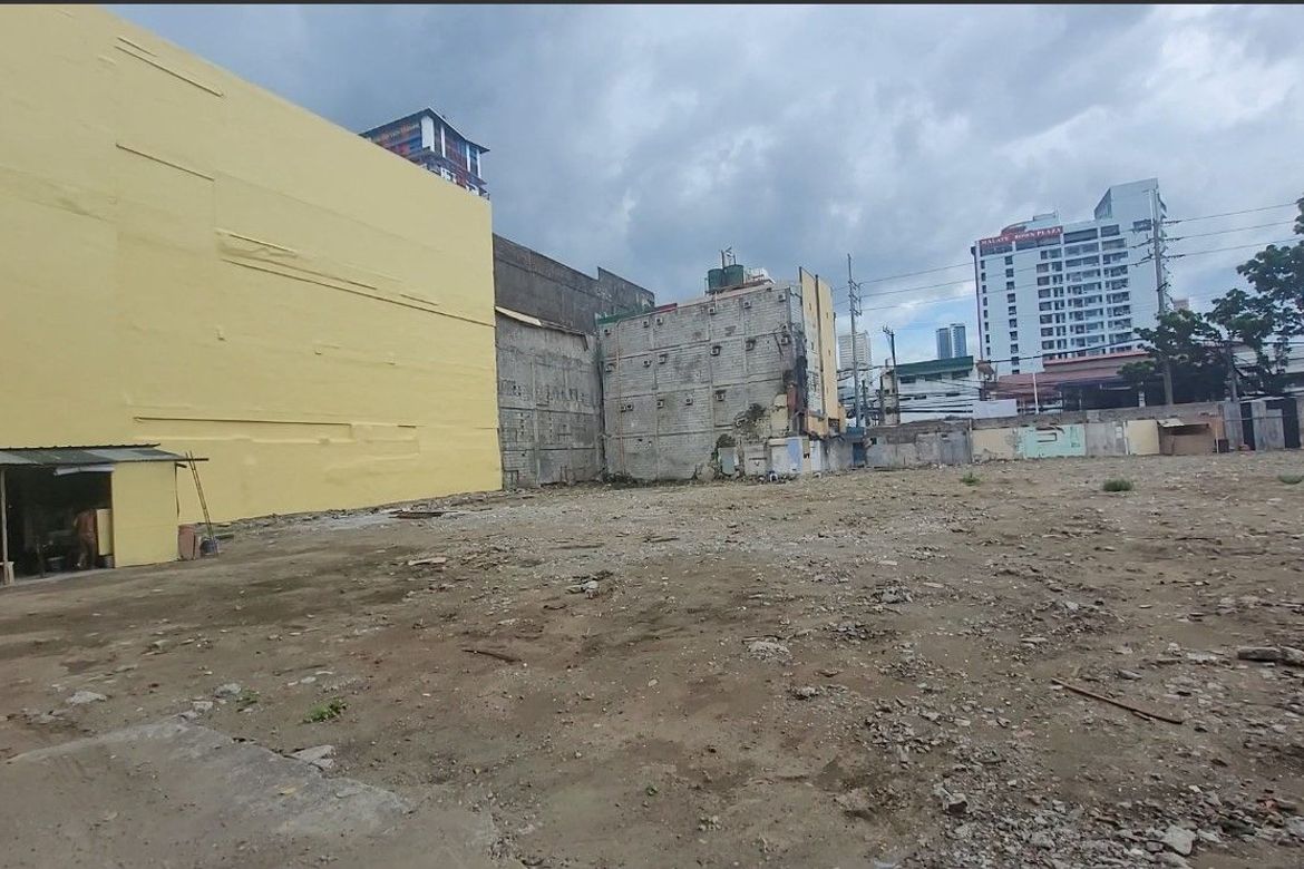 Land for Sale in Malate, Manila, Metro Manila near LRT-1 Vito Cruz – photo 2