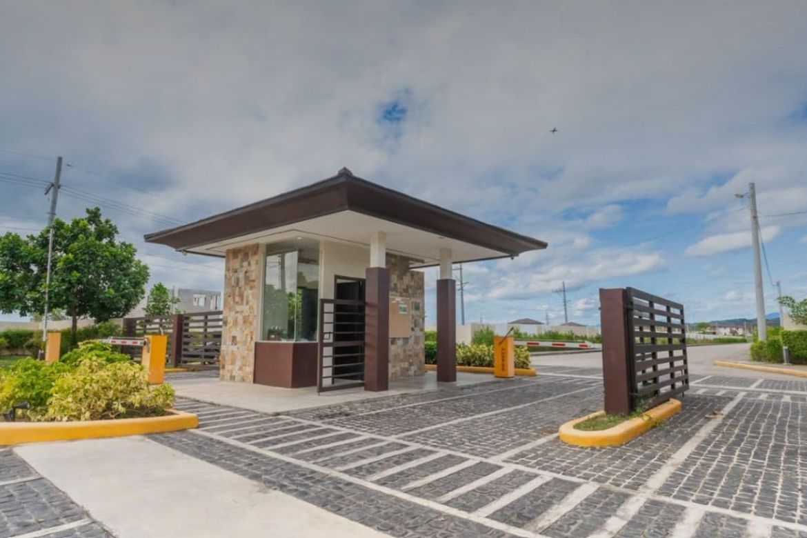 Land for Sale in Mancatian, Porac, Pampanga – photo 2