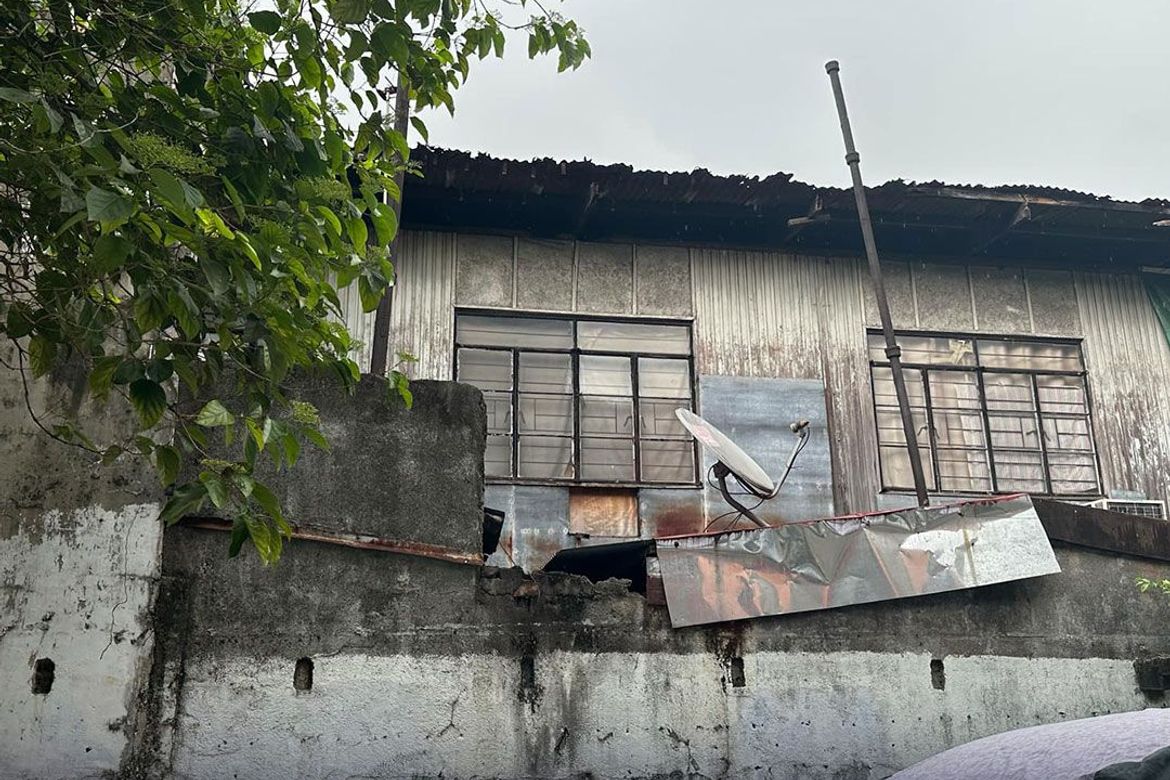 Land for Sale in Manila, Metro Manila near LRT-2 Legarda – photo 4